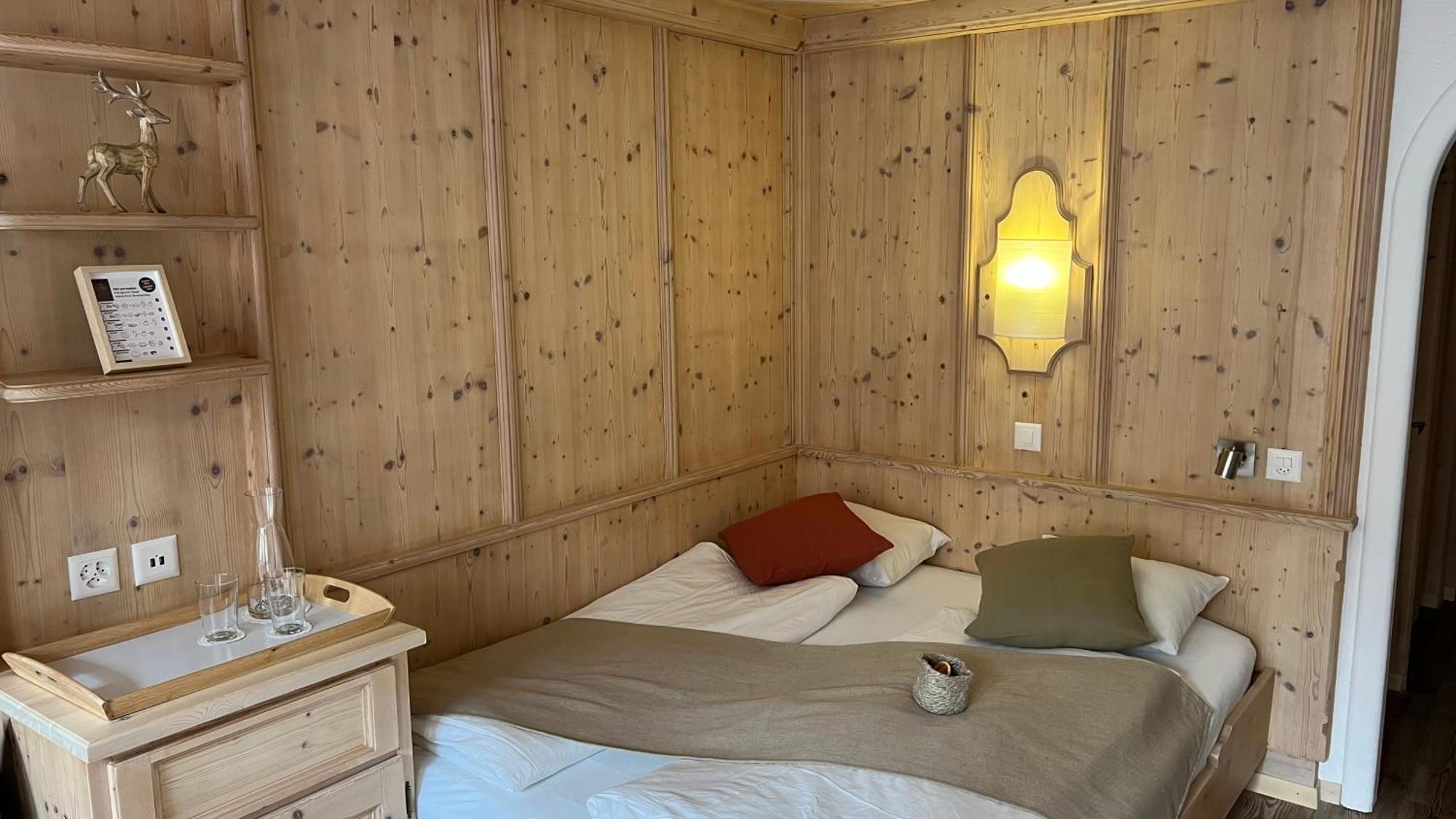 Spannort Family Home With Common Kitchen And Self Check-In Engelberg Ruang foto